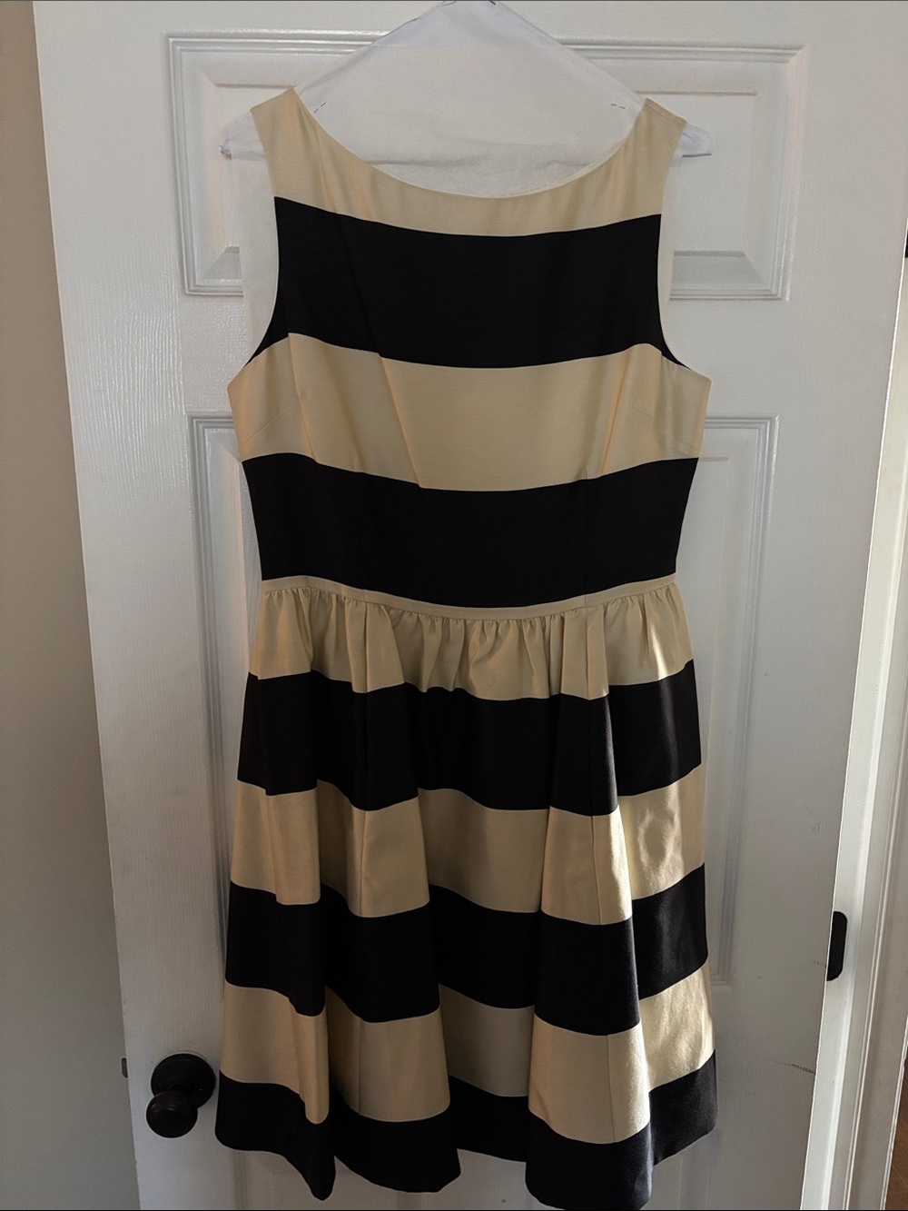 Kate spade live colorfully women’s Black and Cream Striped Sleeveless Dress 12